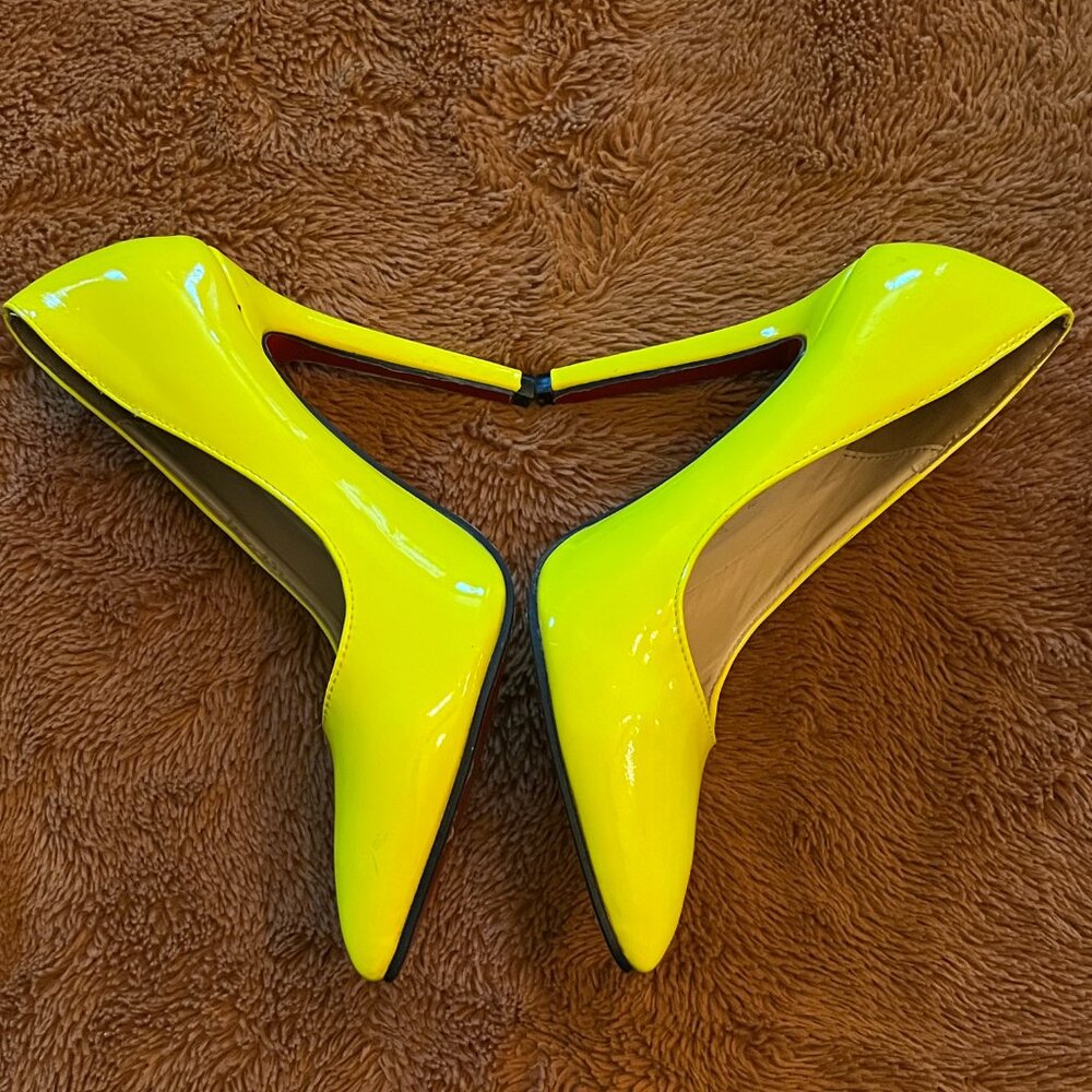 Neon Yellow Stilettos - Picture 4 of 5